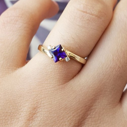 Natural Princess Cut Amethyst Three Stone Promise Statement Rings - 14k Gold Vermeil Rings