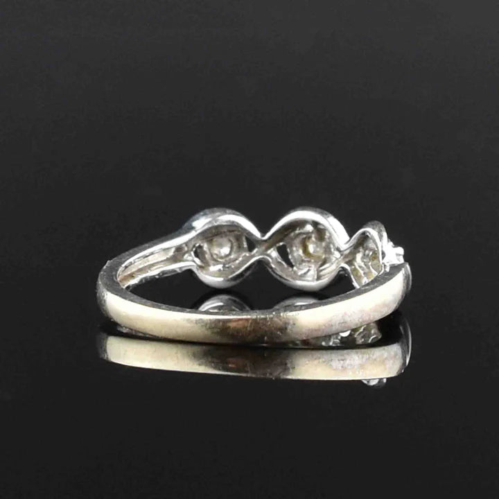 Bague de mariage halo de pierre de lune arc-en-ciel de coupe ronde naturelle - Bague en argent sterling 925