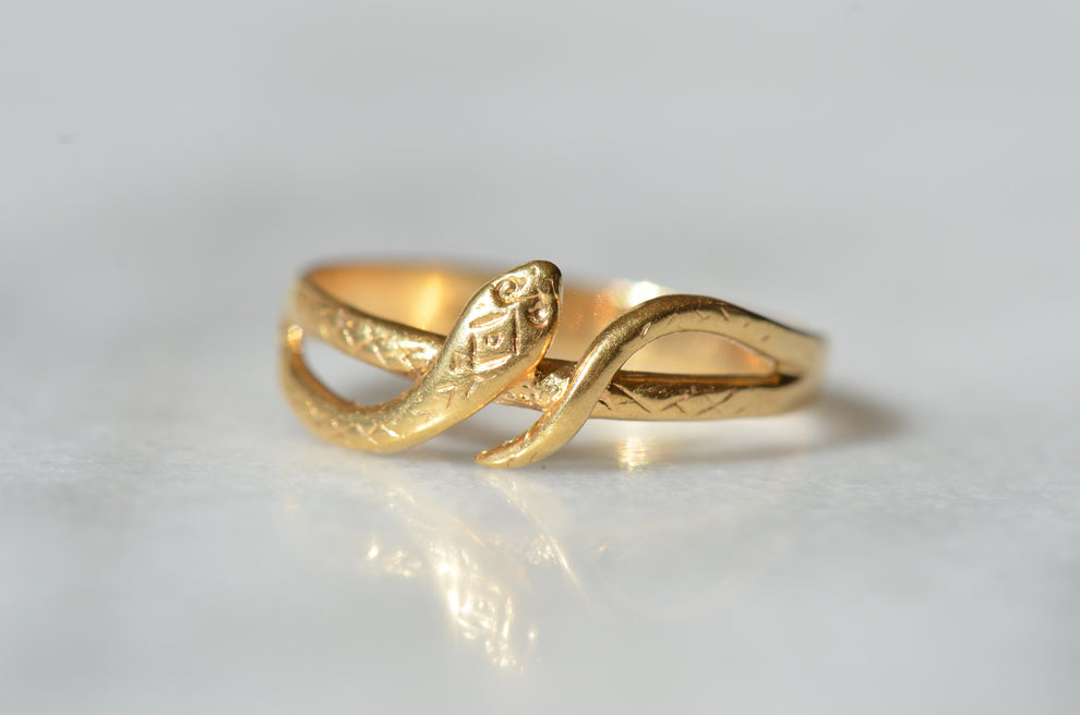 Slim Snake Minimalist Vintage Statement  Rings For Women - 14k Gold Vermeil Rings