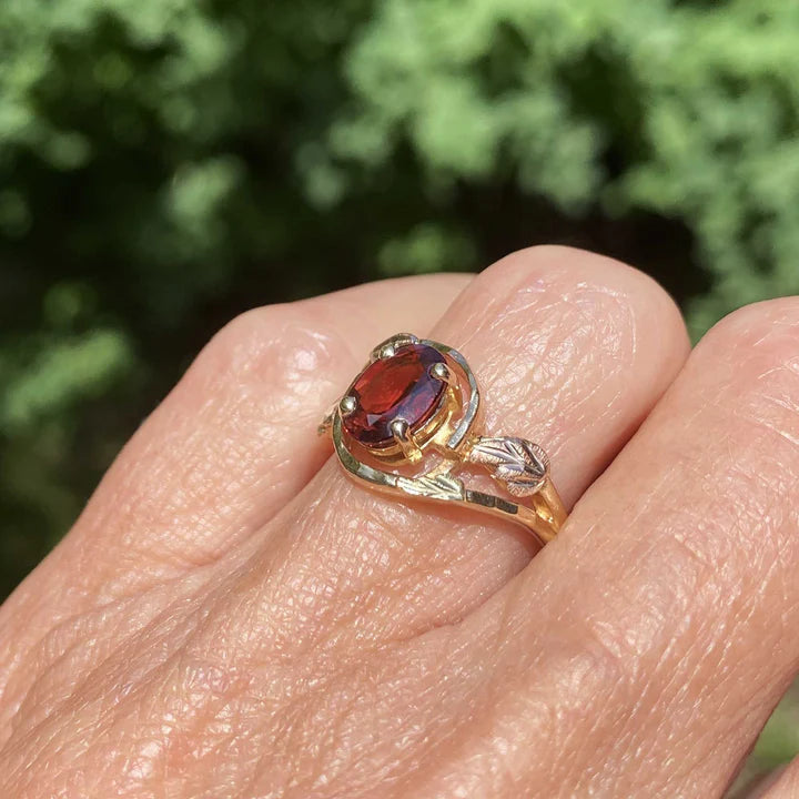 Bague de mariage halo de pierre de lune arc-en-ciel de coupe ronde naturelle - Bague en argent sterling 925