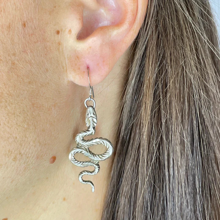 Vintage Engraved Snake 925 Sterling Silver MInimalist Earrings