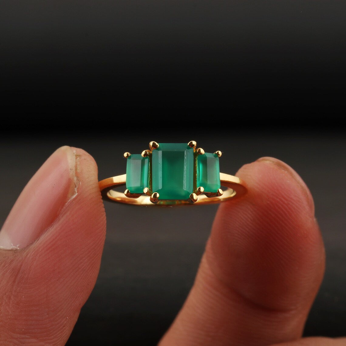 Bague de déclaration en onyx vert naturel à trois pierres - Anneaux en vermeil en or 14 carats