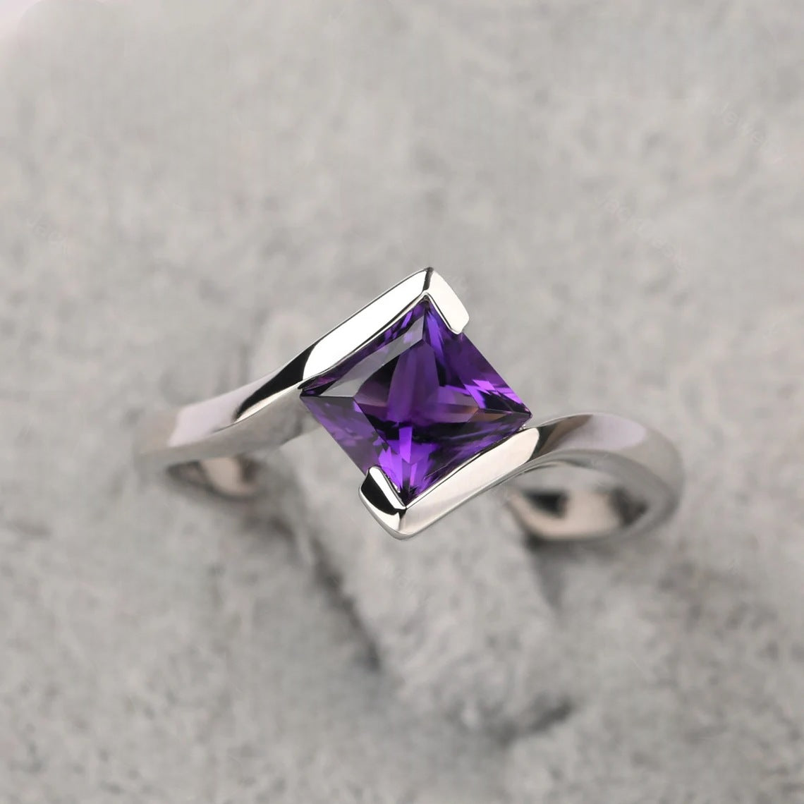 Natural Square Cut Amethyst Solitaire Ring - 925 Sterling Silver Ring