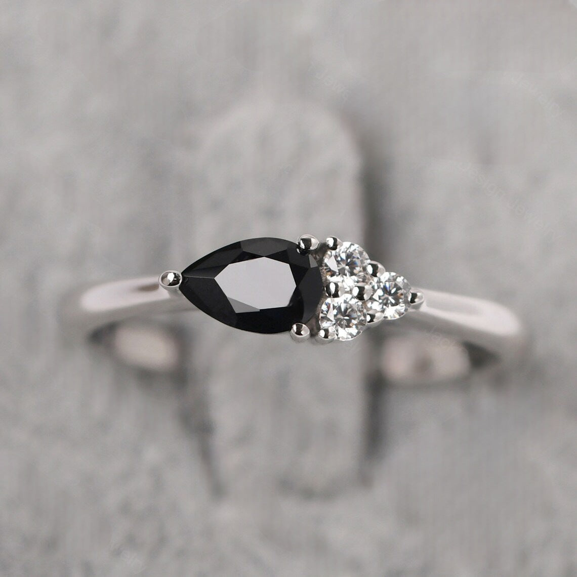 Bague de promesse en onyx noir taille poire naturelle - Bague en argent sterling 925