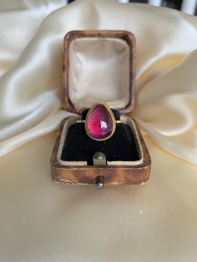 Natural Teardrop Garnet Simple Bezel Set Vintage Rings - 14k Gold Vermeil Rings