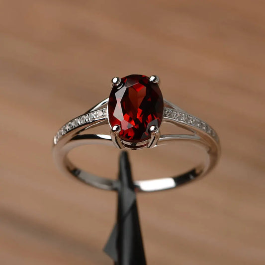 Natural Oval Cut Garnet Promise Vintage Rings