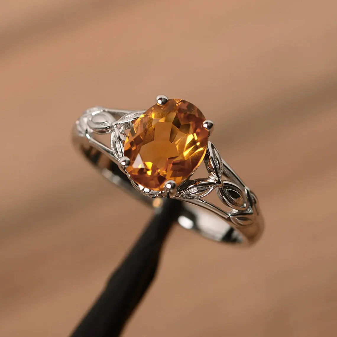 Natural Oval Cut Citrine Simple Solitaire Ring 