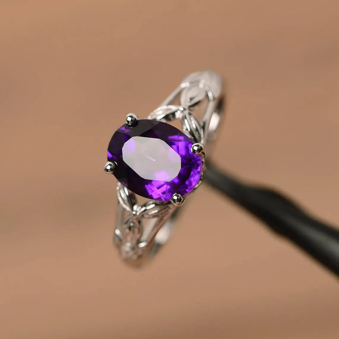 Natural Oval Cut Amethyst Solitaire Ring - 925 Sterling Silver Ring