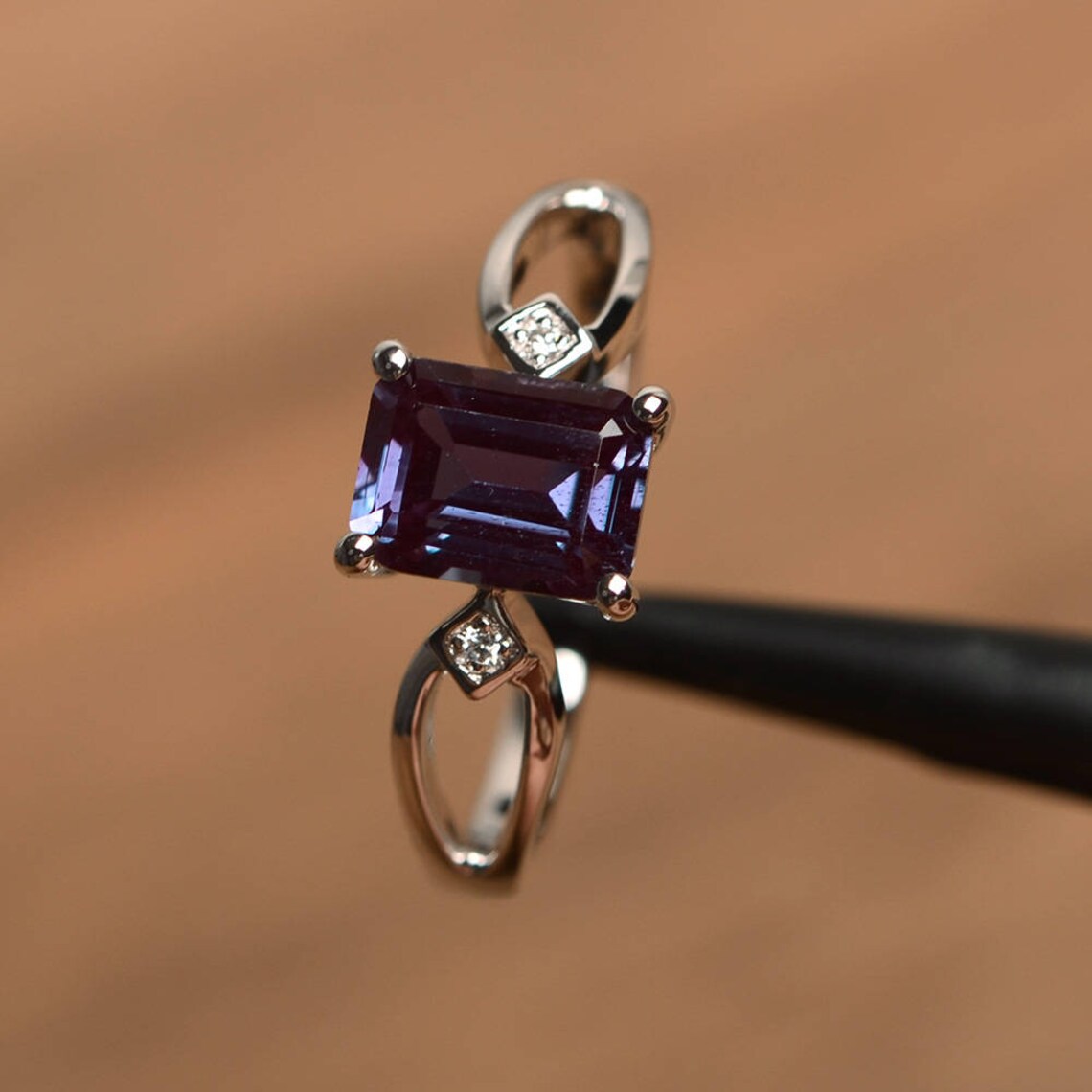Elegant Alexandrite Emerald Cut Engagement Ring - 925 Sterling Silver Statement Rings