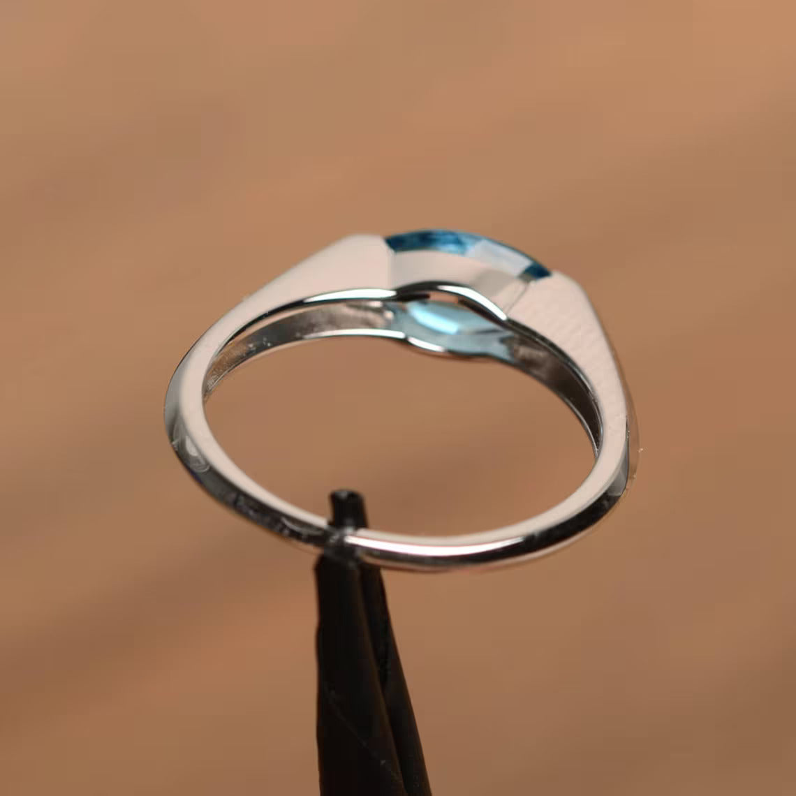 Bague de promesse en topaze bleue suisse taille marquise naturelle - Bague en argent sterling 925