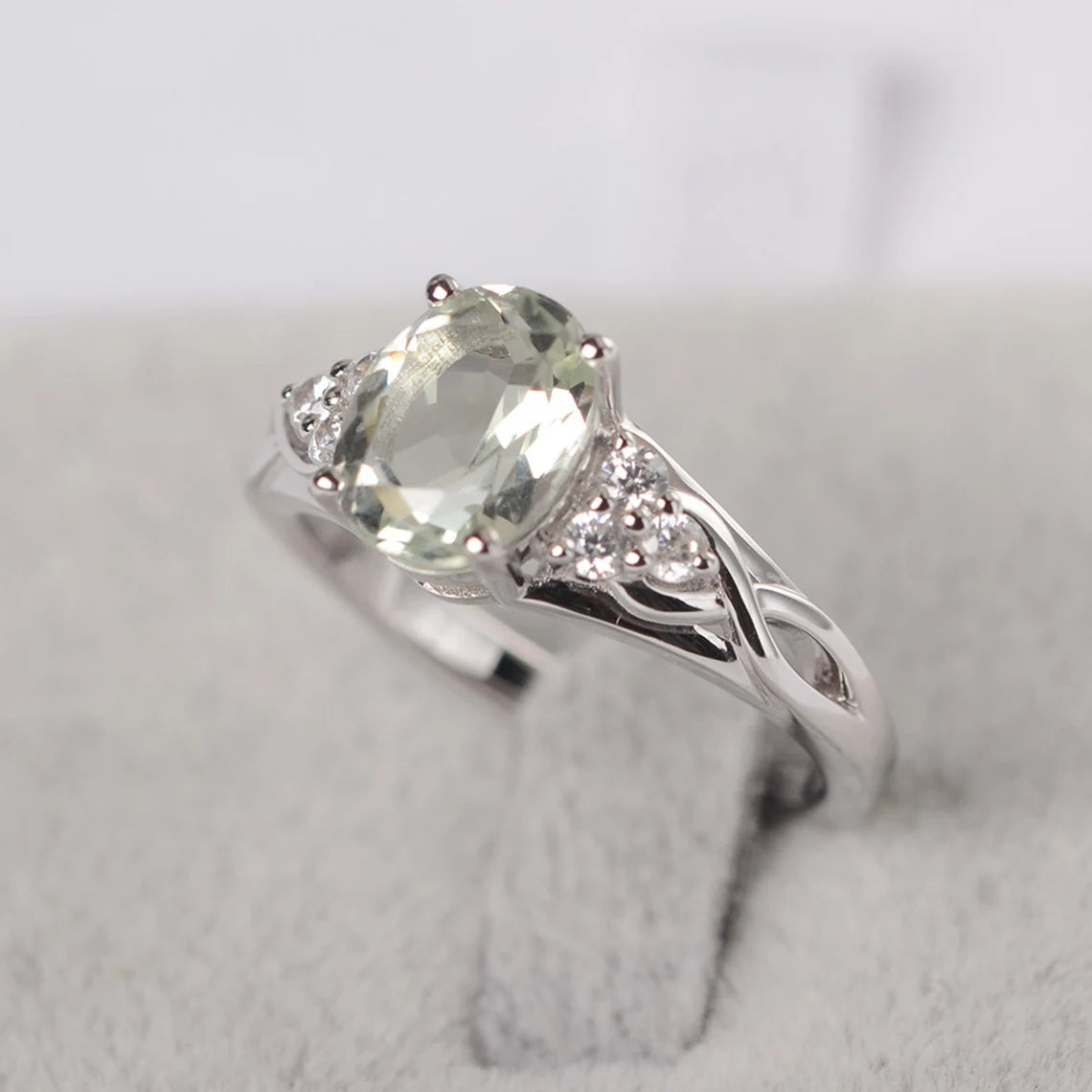 Bague de mariage en améthyste verte de coupe ovale naturelle - Bague en argent sterling 925