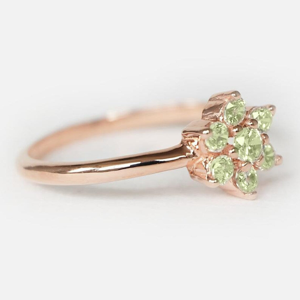 Natürliche Peridot-Clusterringe – 14-karätiger Roségold-Vermeil-Ring – Peridot-Statement-Ring