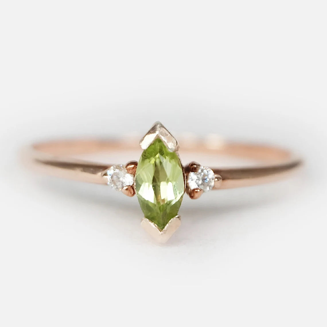 Bague de déclaration Peridot - Bague Vermeil en or rose 14 carats - Bague en pierre de naissance d’août