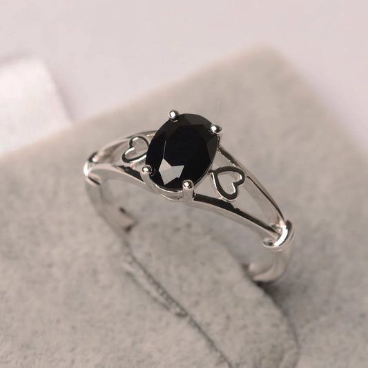 Natürlicher Solitärring aus schwarzem Onyx im Ovalschliff – Ring aus 925er Sterlingsilber