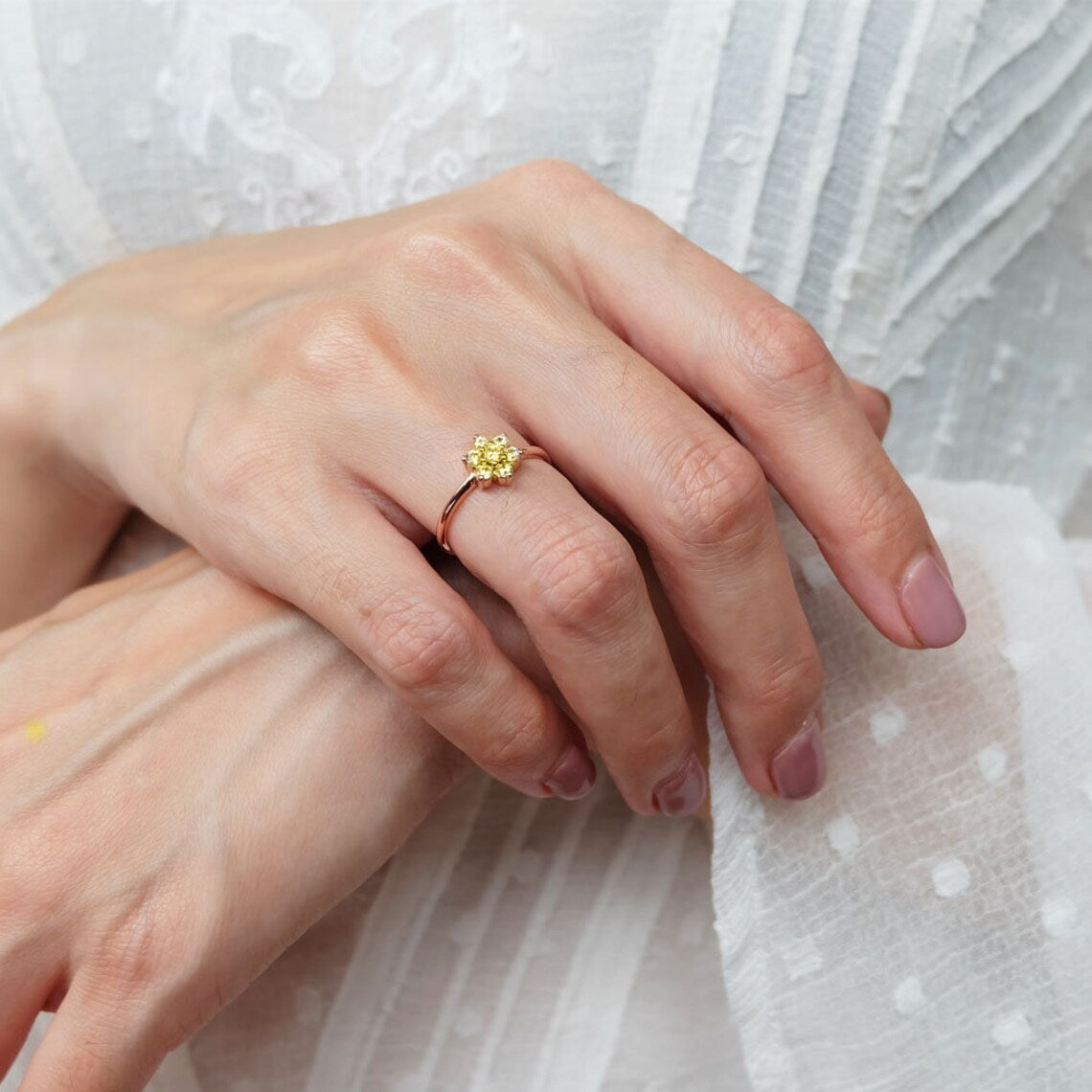 Bagues en grappe florale citrine naturelle - Bague Vermeil en or rose 14 carats - Bague de déclaration citrine