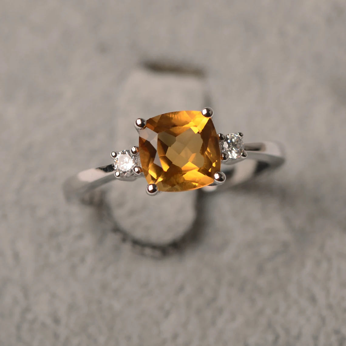 Bague solitaire citrine taille coussin naturel - Bague en argent sterling 925