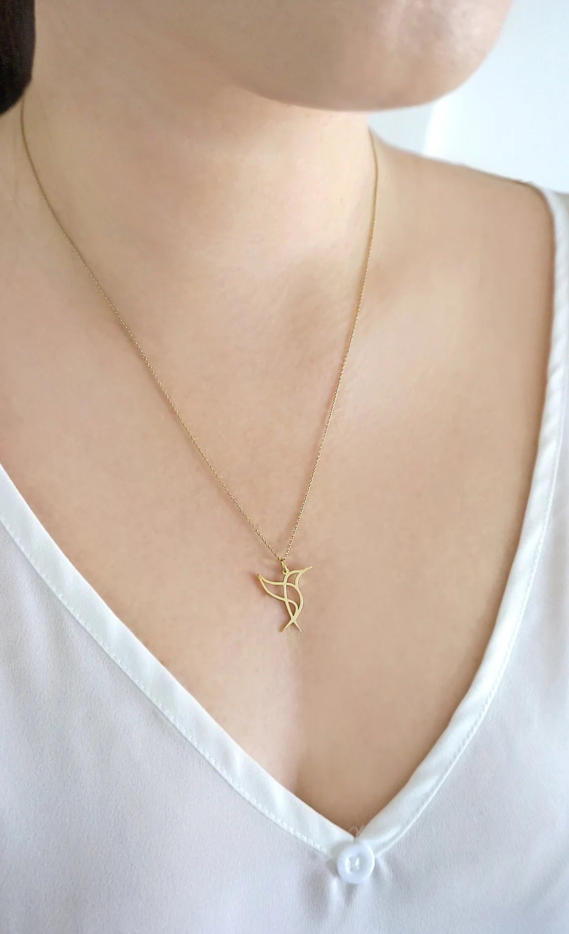 14K Gold Vermeil  Hummingbird  Minimalist Statement necklace For Women