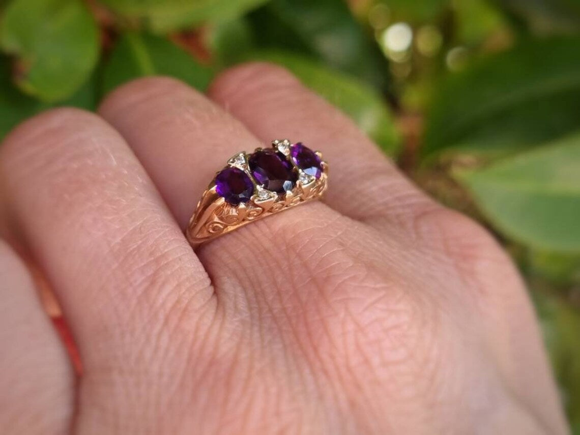 bague vintage en trois pierres d’améthyste - Bague Vermeil en or 14 carats