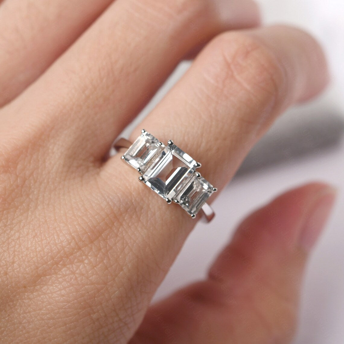 Bague de promesse en topaze blanche taille émeraude naturelle - Bague en argent sterling 925