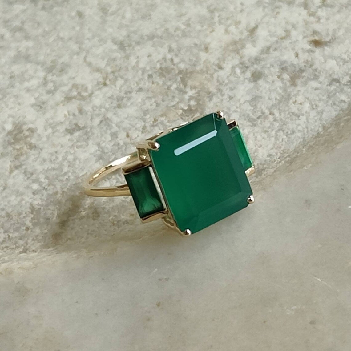 Anneaux en pierre Onyx vert naturel à trois pierres - Anneaux Vermeil en or 14 carats