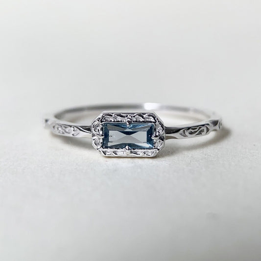 Vintage Baguette Cut Blue Topaz Solitaire MInimalist Ring - 925 Sterling Silver Ring