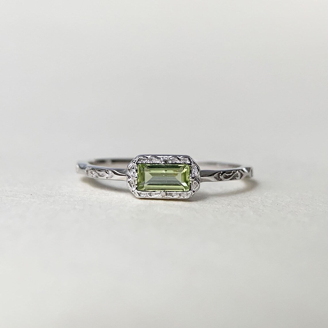 Vintage Baguette Cut Peridot Solitaire MInimalist Ring