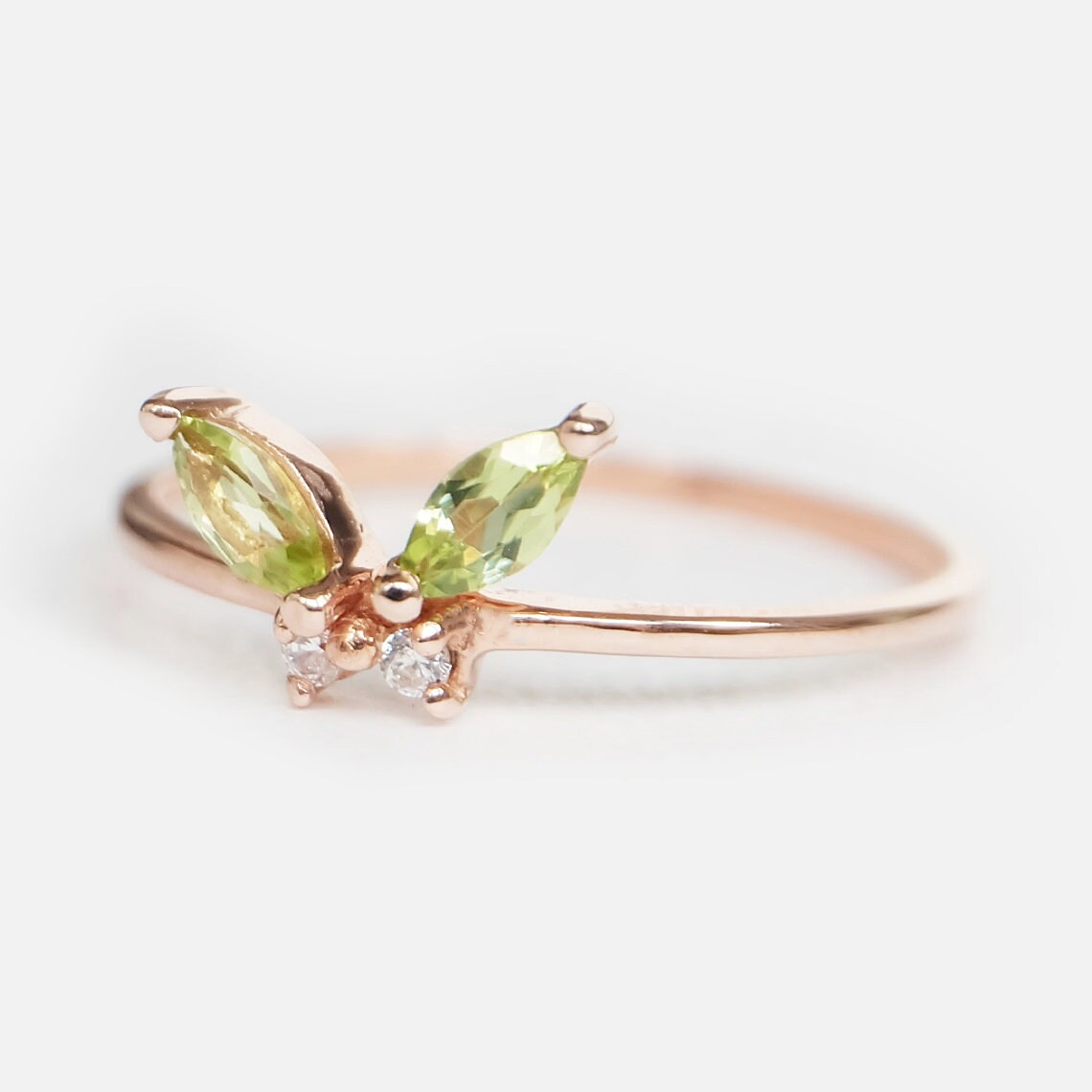 Peridot-Schmetterlingsringe – 14-karätige Roségold-Vermeil-Ringe – Peridot-Versprechensringe