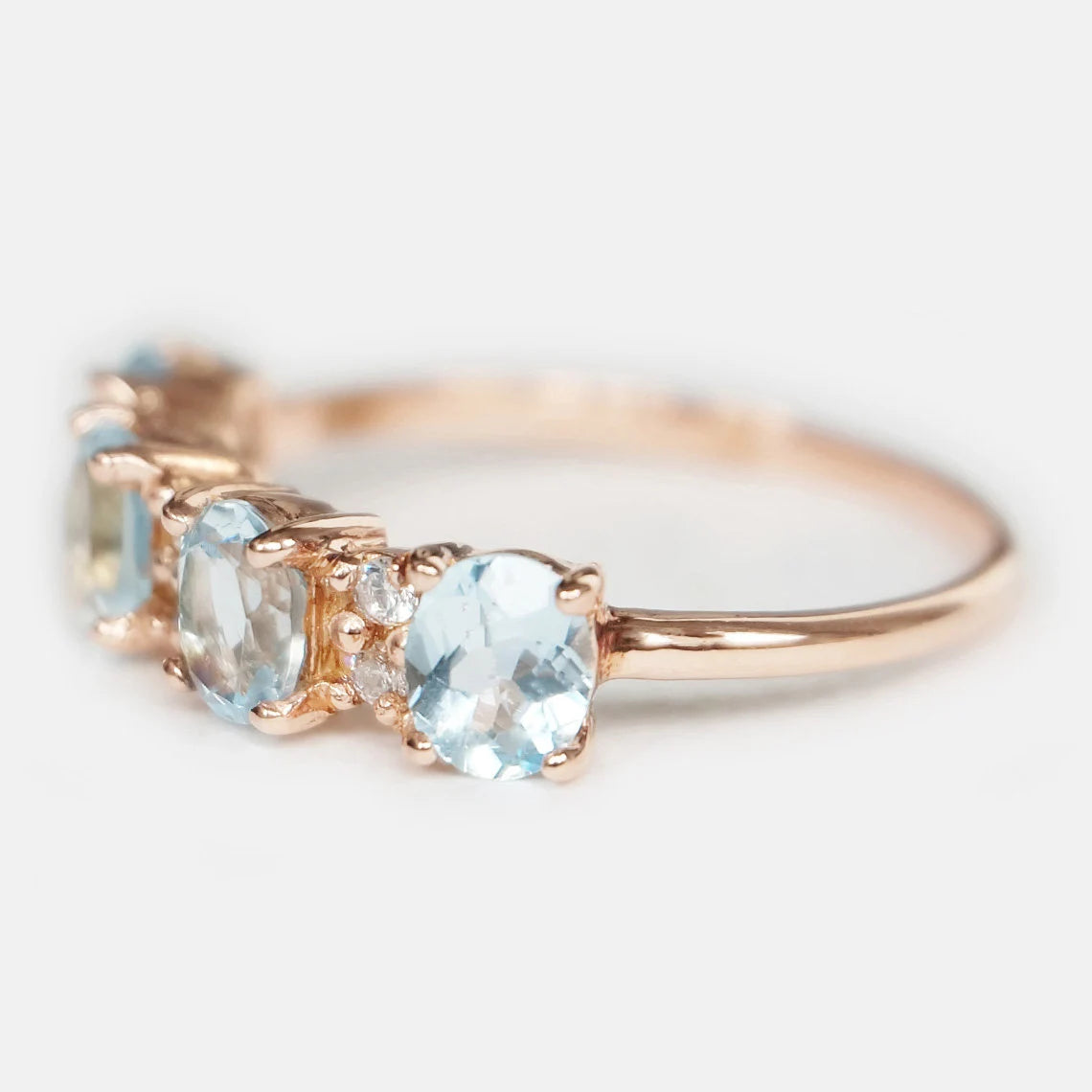 Bague de promesse demi-éternité avec topaze bleue - Bague de mariage en vermeil en or rose 14 carats