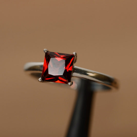 Natural Square Cut Garnet Simple Promise Rings