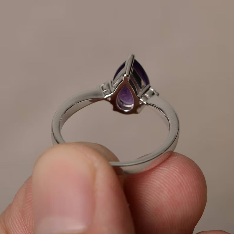 Natürlicher Amethyst-Verlobungsring im Birnenschliff – 925er Sterlingsilber