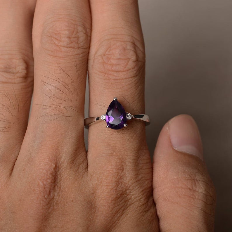 Natürlicher Amethyst-Verlobungsring im Birnenschliff – 925er Sterlingsilber