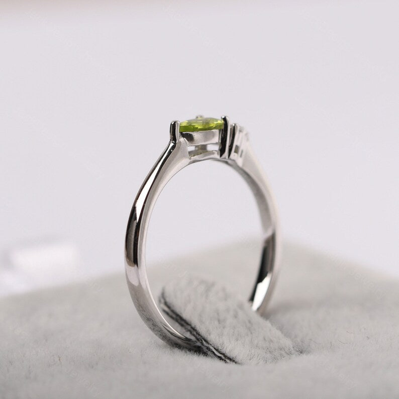 Natürlicher Peridot-Verlobungsring im Tropfenschliff – Ring aus 925er-Sterlingsilber