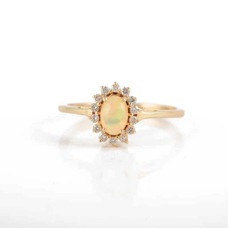 Feueropal-Halo-Ring aus 14-karätigem Gold-Vermeil – Opal-Statement-Ringe