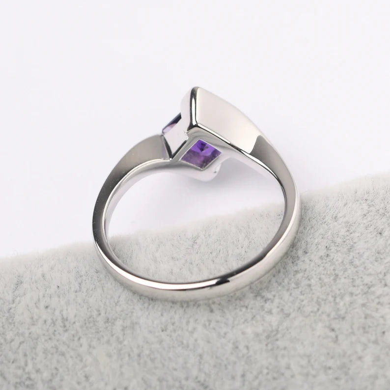 Natural Square Cut Amethyst Solitaire Ring - 925 Sterling Silver Ring