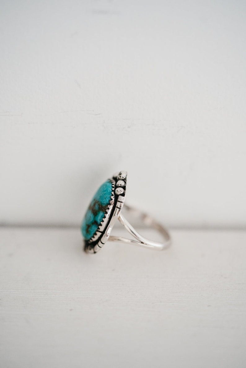 Native American Oval Cut Turquoise Southwestern Style Rings For Women - 925 Sterling Silver Rings