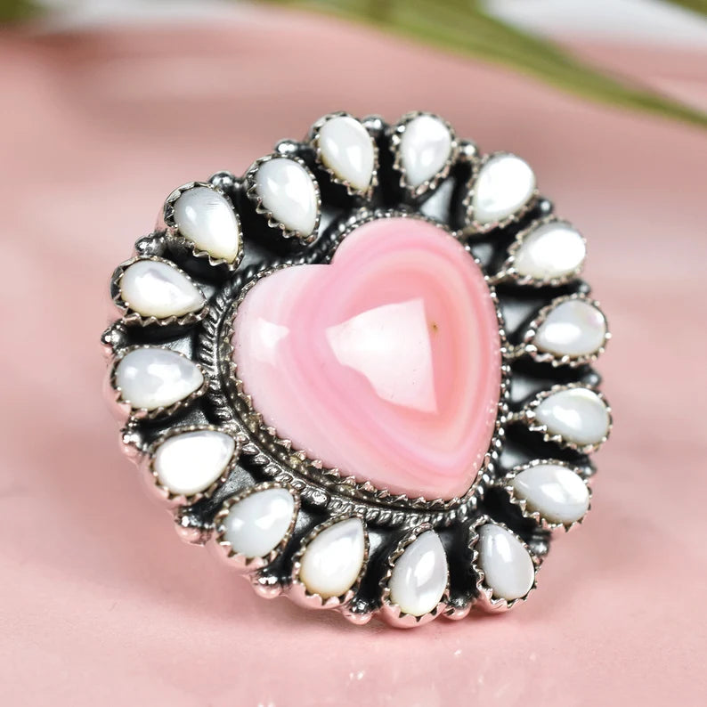 Native American Pink Conch Shell & White Pearl Cluster Rings - 925 Sterling Silver Handmade Vintage Rings